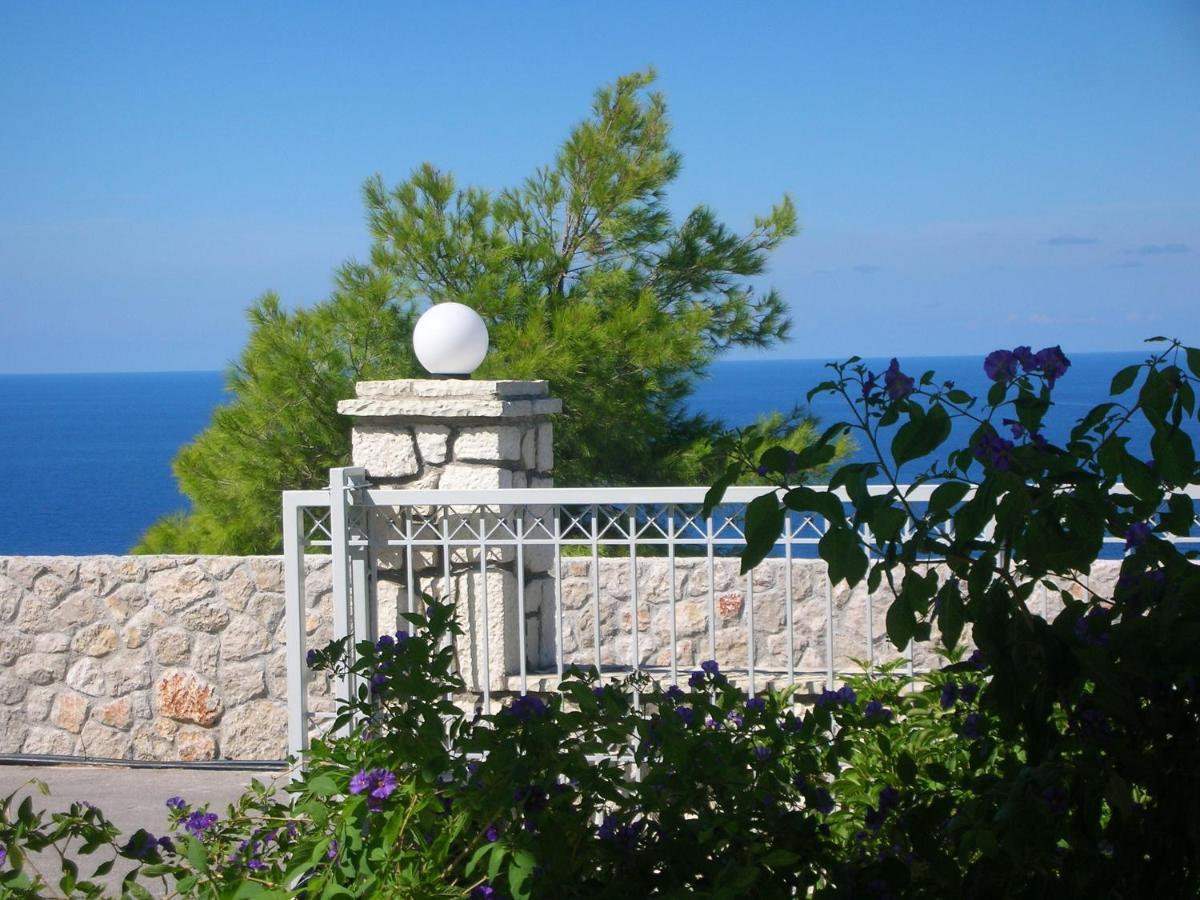 Deep Blue Villa Ayios Nikitas Ngoại thất bức ảnh