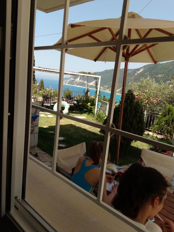 Deep Blue Villa Ayios Nikitas Ngoại thất bức ảnh